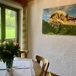 4 Apartment *
