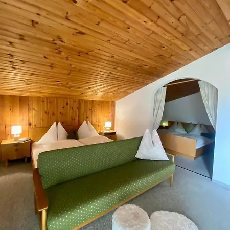 Apartment 4